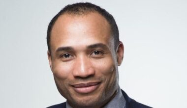 Lambeth's chief executive receives £88k golden goodbye, after being arrested for drunk driving and 'resigning'