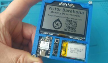 Tinycorder, a multitool device to sense environment