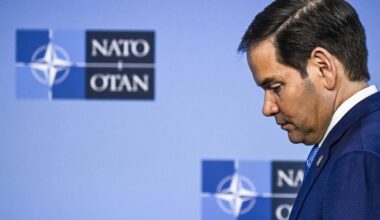 Les Etats-Unis restent dans l’Otan mais renoncent à enquêter sur les crimes de guerre russes