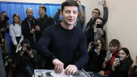 EPA Ukrainian president Volodymyr Zelenskiy casts his ballot at a polling station in Kiev, Ukraine, 31 March 2019 during presidential elections