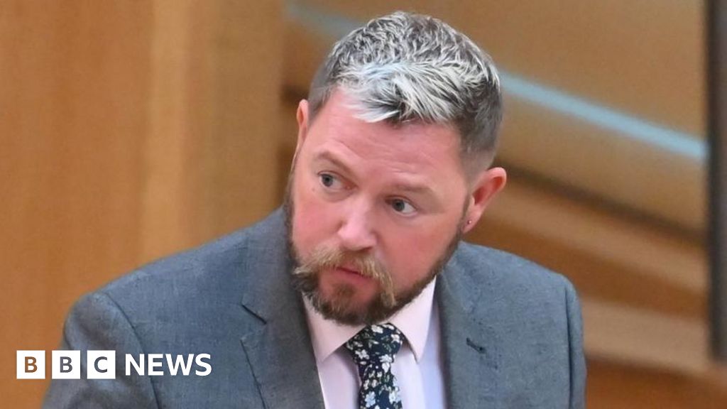 Former Scottish Conservative MSP Jamie Greene defects to Liberal Democrats