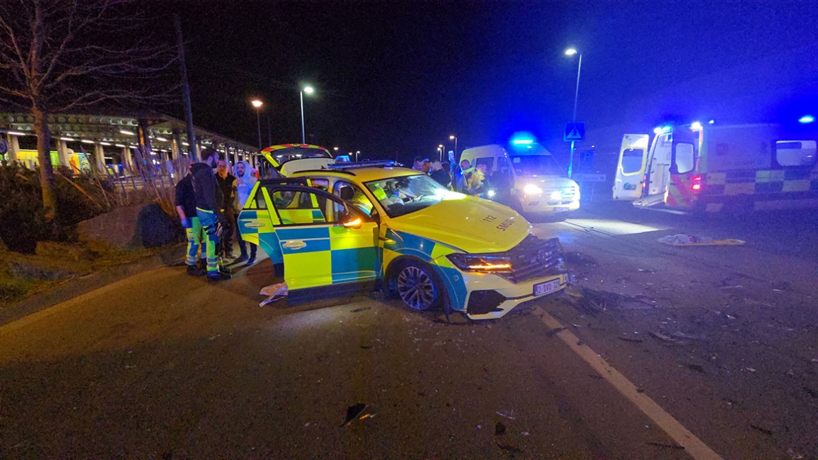 Il vole un véhicule du SMUR à Charleroi et provoque un accident impressionnant quelques kilomètres plus loin