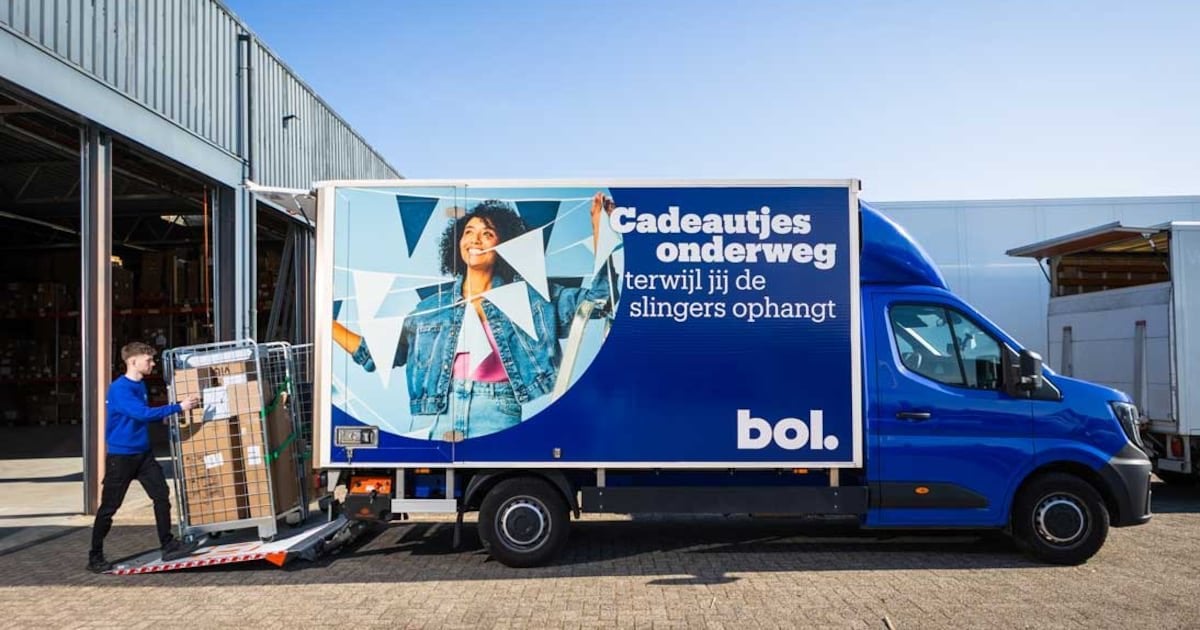 Webwinkel Bol gaat concurrentie aan met PostNL met eigen bezorgservice: ‘Dit zet verhoudingen op scherp’
