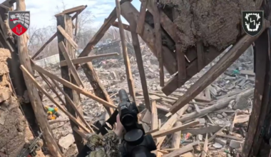Ukrainian 3rd Special Purpose Regiment cleared buildings + shelters. Pokrovsk direction. April 2025