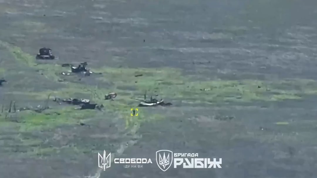 A drone of the Rubizh brigade spotted a Russian piling up TM-62 mines next to a destroyed tank and decided to destroy the pile.