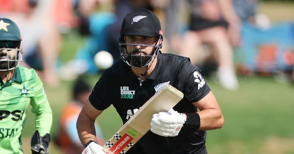 Black Caps end summer with clean sweep over Pakistan