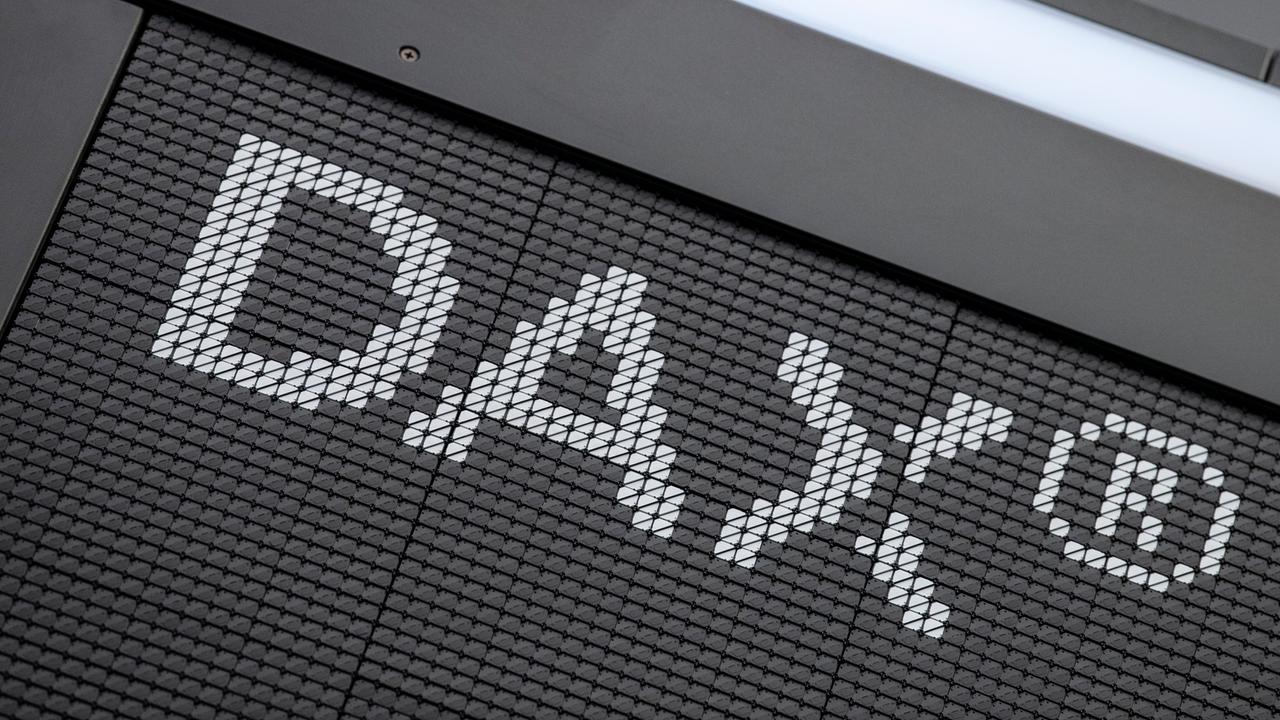 Marktbericht: US-Zollpaket drückt DAX tief ins Minus