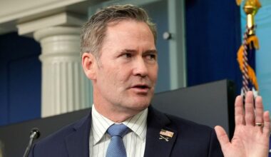 Uppgifter: Trumps säkerhetsrådgivare använde privat mejl - Dagens industri