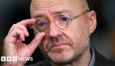 Patrick Harvie to stand down as Scottish Green co-leader