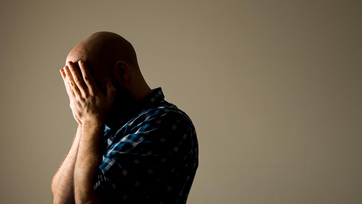 Santander UK reveals scams most likely to catch out different age groups