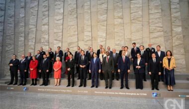 Kiew will von Nato stärkeren Druck auf Moskau