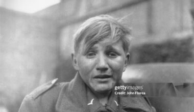 Dieses Bild entstand vor 80 Jahren im Hof  meiner Großeltern