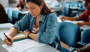 Record number of foreigners apply for Czech citizenship exams