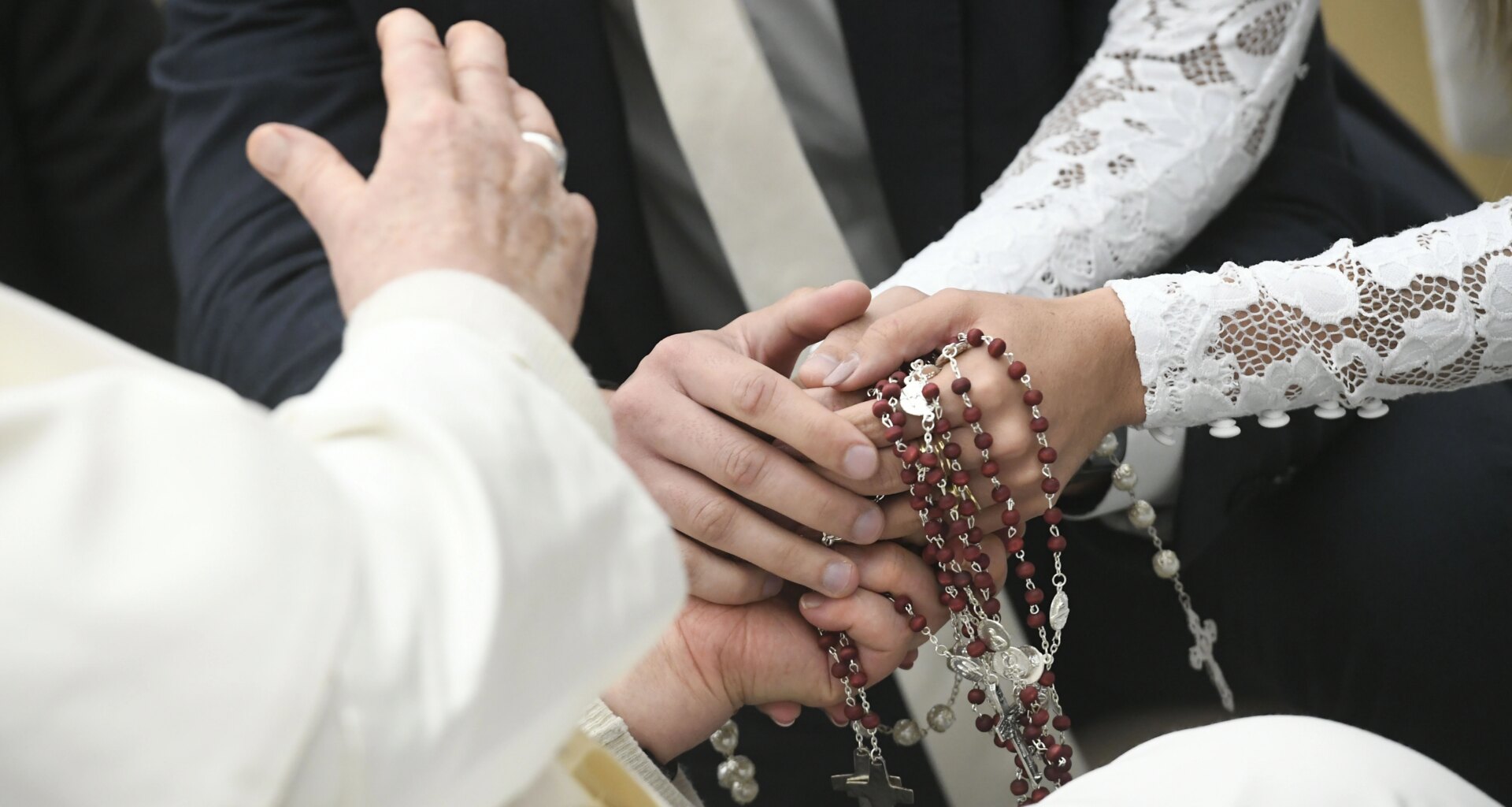 Pope Francis to young people: Prepare yourselves for marriage, don’t get divorced