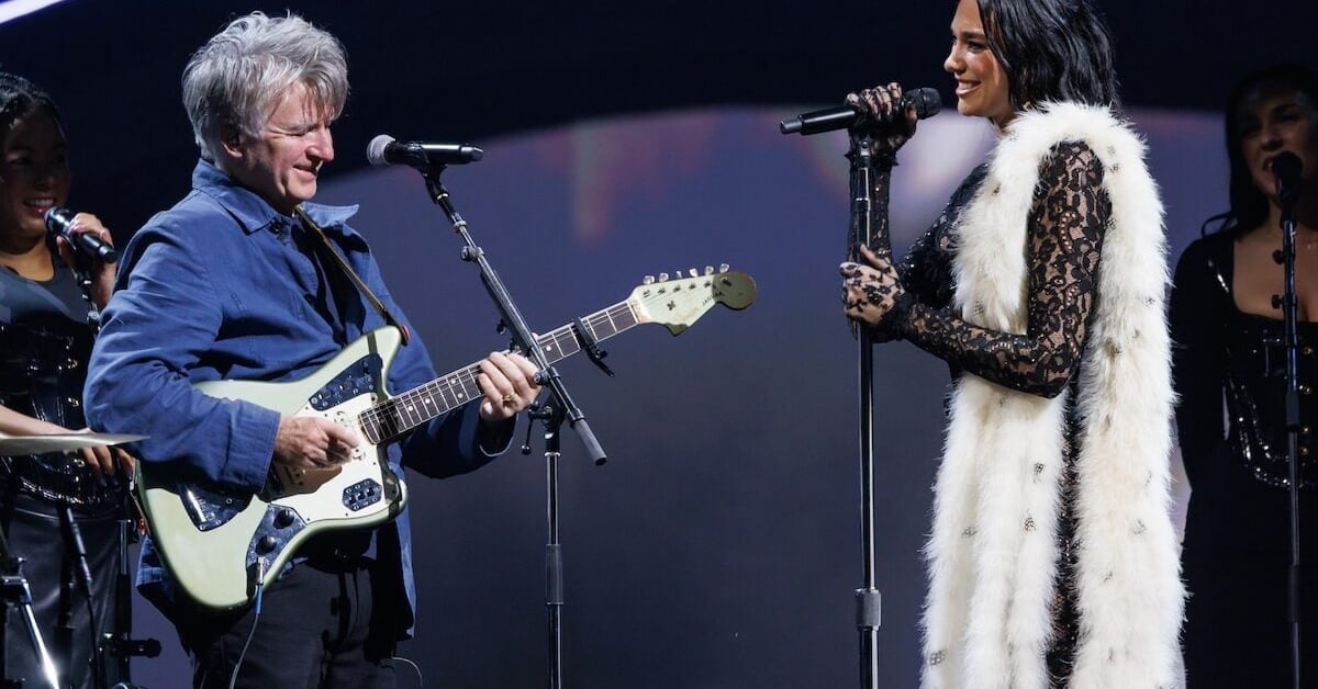 Watch Neil Finn Join Dua Lipa on Stage in New Zealand