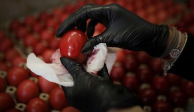 Bulgarians prepare for Orthodox Easter with ancient traditions