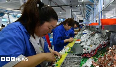 Trump tariffs: China first quarter GDP due as trade war escalates