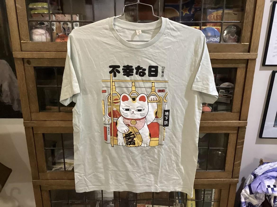 40-something straight man in the U.K. - would this be cringe or cool to wear?