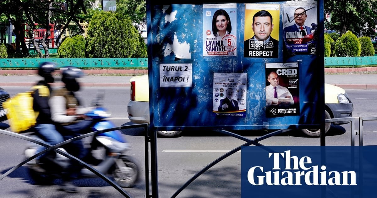 ‘Legal chaos’ as Romanian court rules against annulment of presidential vote