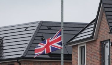 Man arrested over threats to damage property in Lisburn