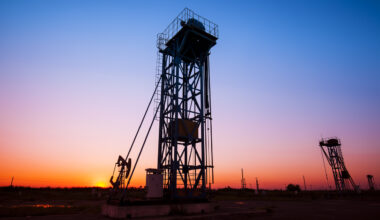 Brent Crude Oil Price Rises Above $71
