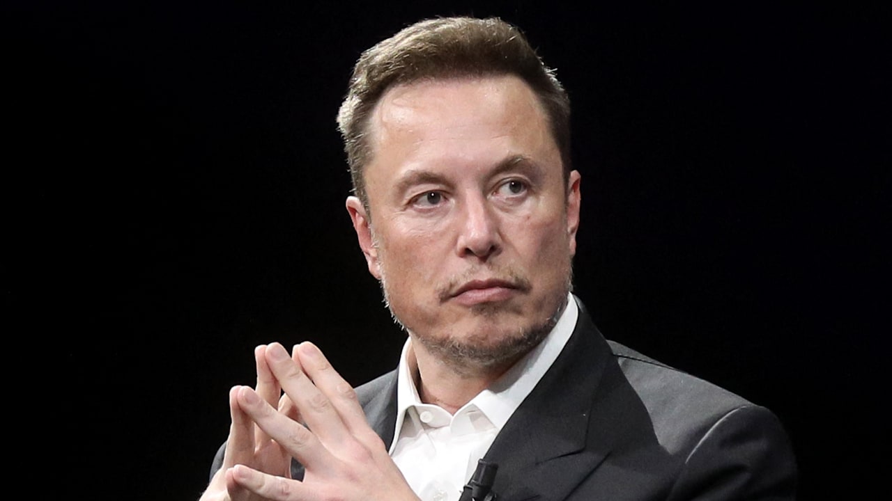 Aktivistin Naomi Seibt: Musk hat Angst, nach Deutschland zu kommen! | Politik