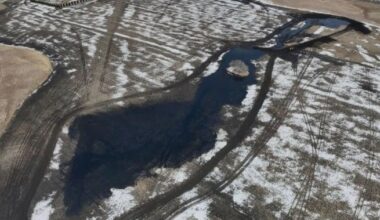 Company says thousands of gallons of oil have been recovered from a pipeline spill in North Dakota