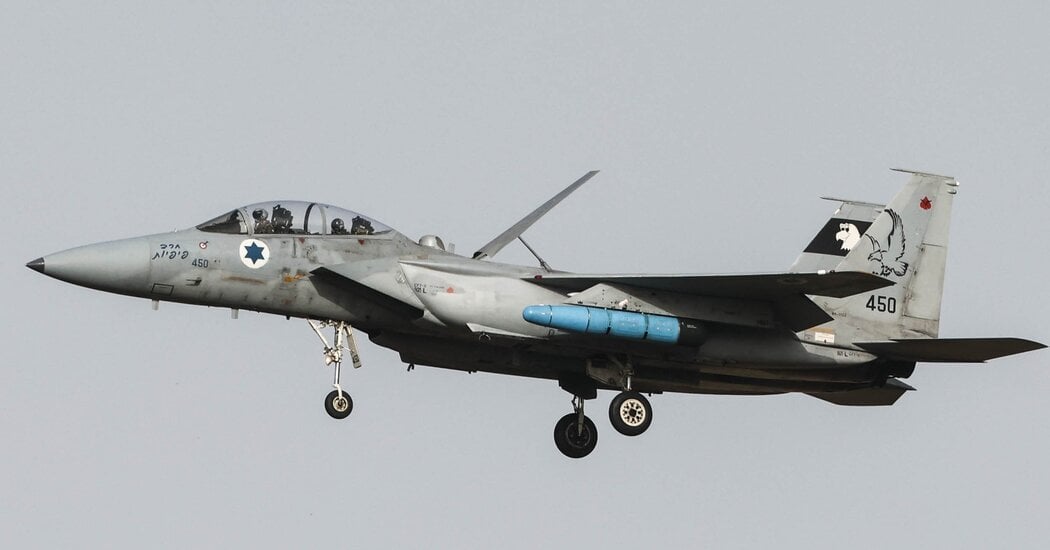 Hundreds of Israeli Air Force Reservists Call for Halt to Gaza War