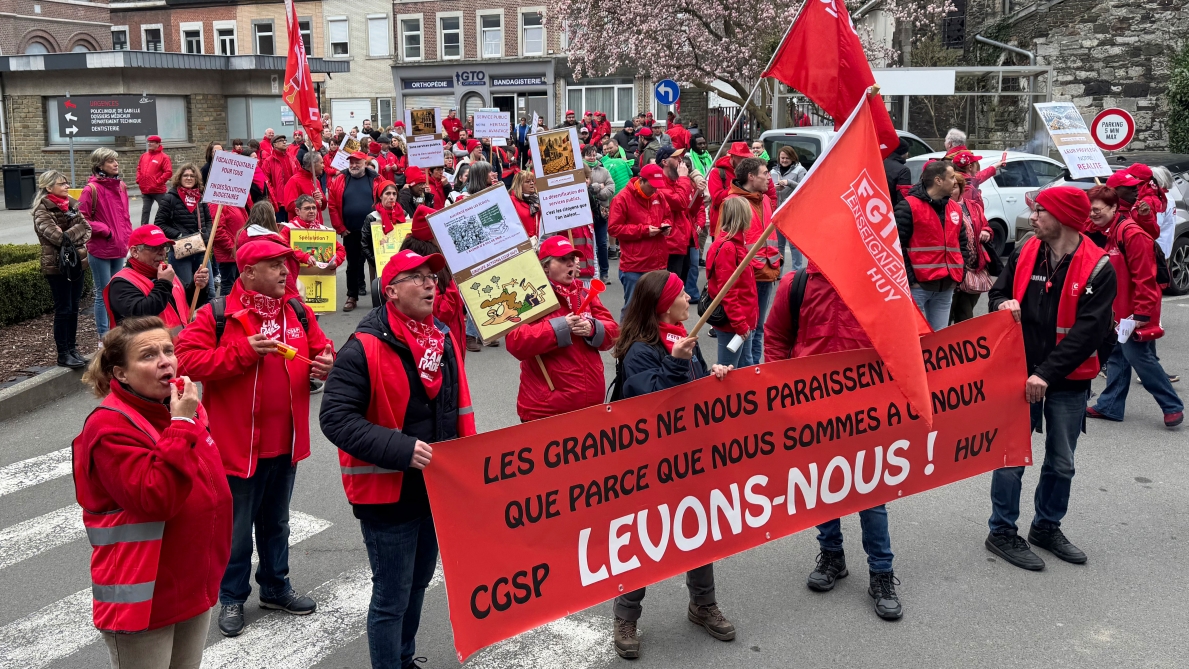 Plus de syndiqués en Belgique qu'en France, pourtant six fois moins peuplée: quels secteurs sont les plus protégés par les syndicats?