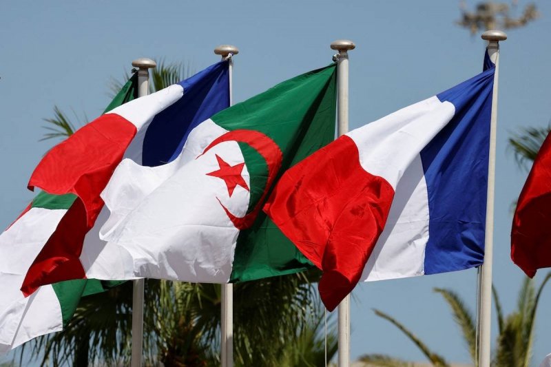 France expels 12 Algerian officials in response France expels 12 Algerian officials in response