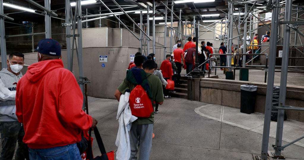 Judge delays Trump administration's move to end Temporary Protected Status for Venezuelans
