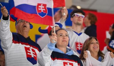 Slovaks clinch second spot in A