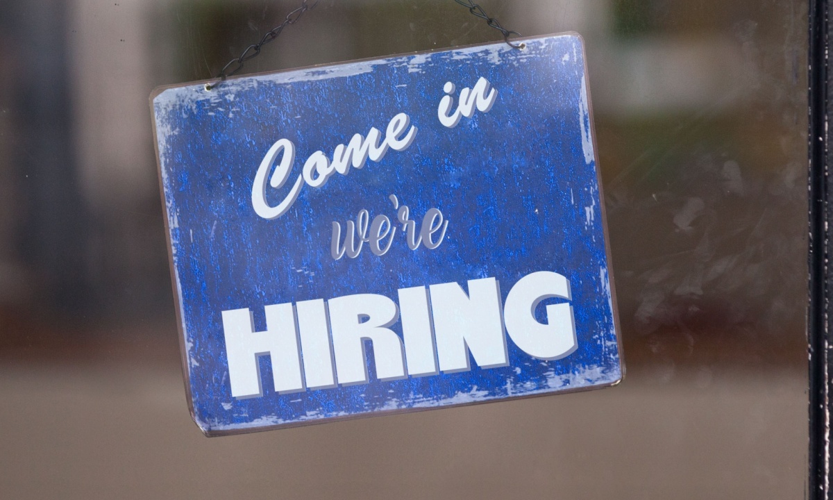 Workers Open to Lower Wage Amid Perceived Decline in Market