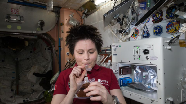 How do astronauts eat