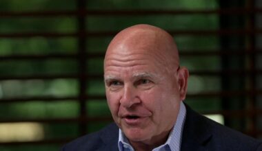 H.R. McMaster receives accidental call from President Trump