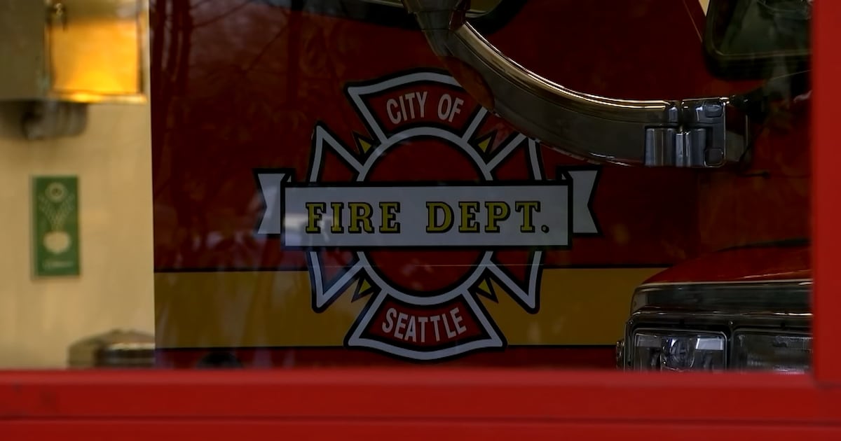 Natural gas leak prompts evacuation of downtown Seattle building – KIRO 7 News Seattle