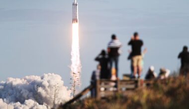 Musk, Bezos awarded billions in Space Force Contracts – WFTV
