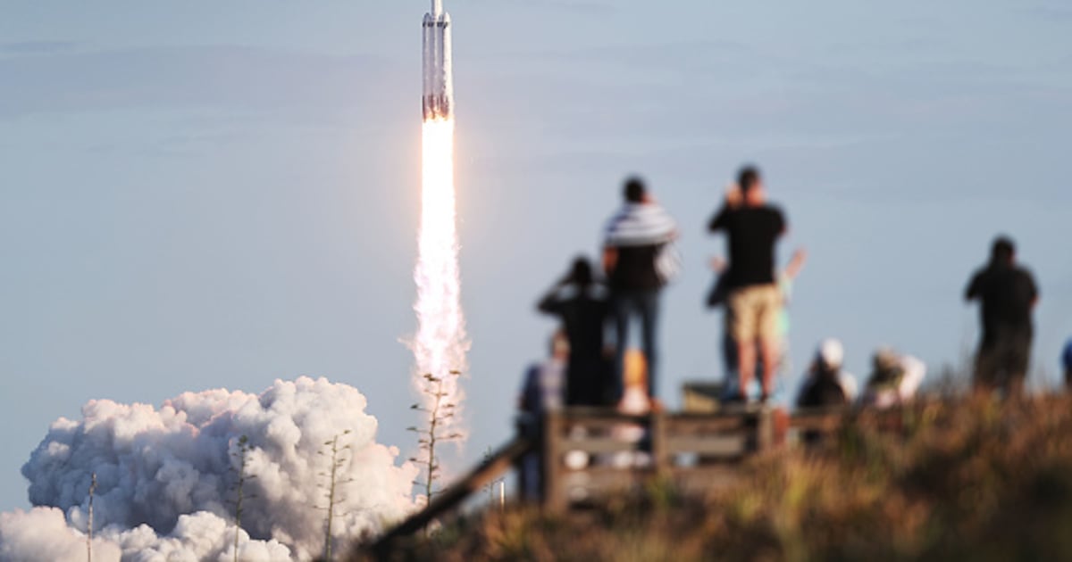 Musk, Bezos awarded billions in Space Force Contracts – WFTV