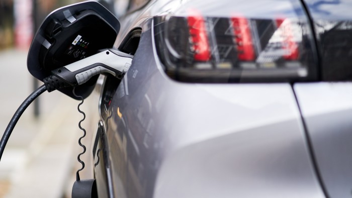 EV targets watered down to help tariff-hit UK car industry