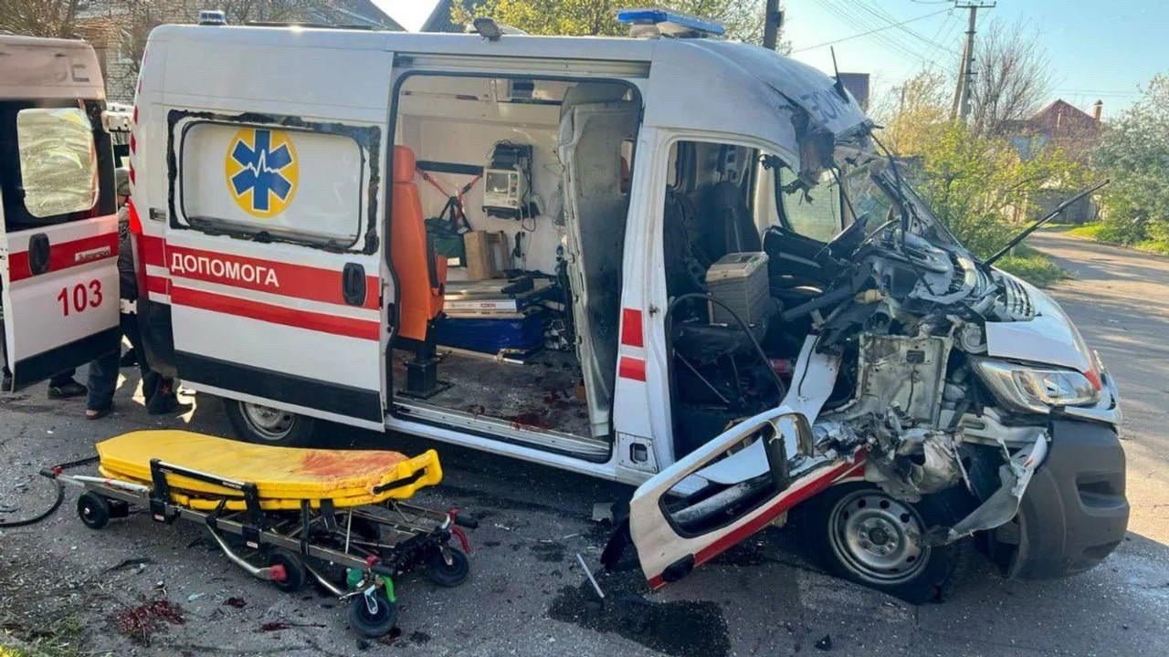 Russia deliberately attacked a clearly marked ambulance with an explosive drone in Kherson today. One civilian dead.