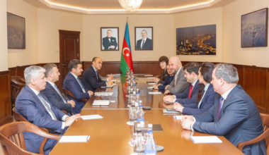 AZAL, Moldova discuss expanding air connectivity amid rising demand