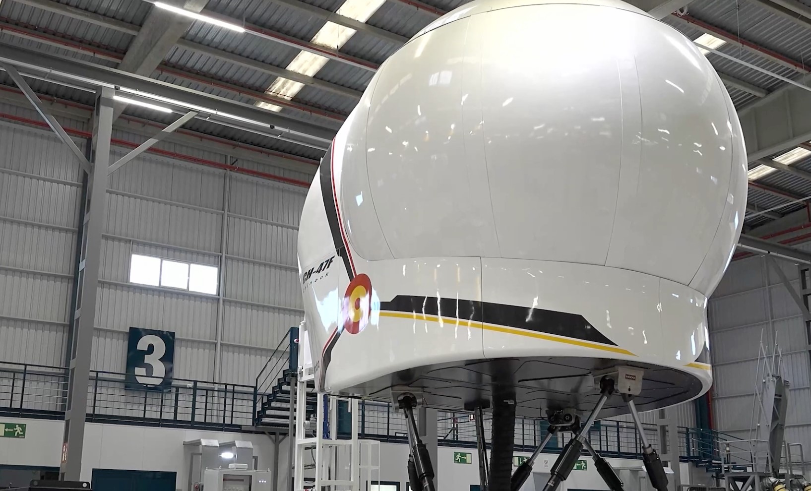Chinook CH-47F helicopter simulator developed by Indra.
