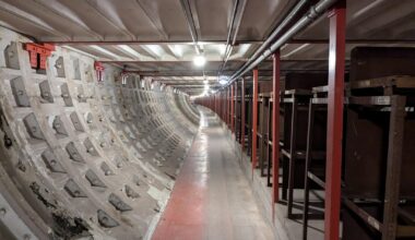 Pictures of WW2 deep level bomb shelter at Clapham South