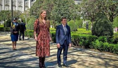 Average Dutch girl next to an average Spanish man.