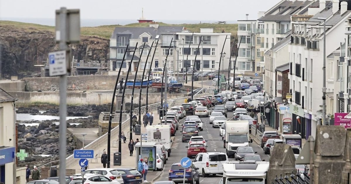 North coast residents ‘scared’ as ‘TikTok petrolheads’ flock to area for Easter Sunday cruise