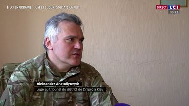 LCI en Ukraine : juges le jour, soldats la nuit