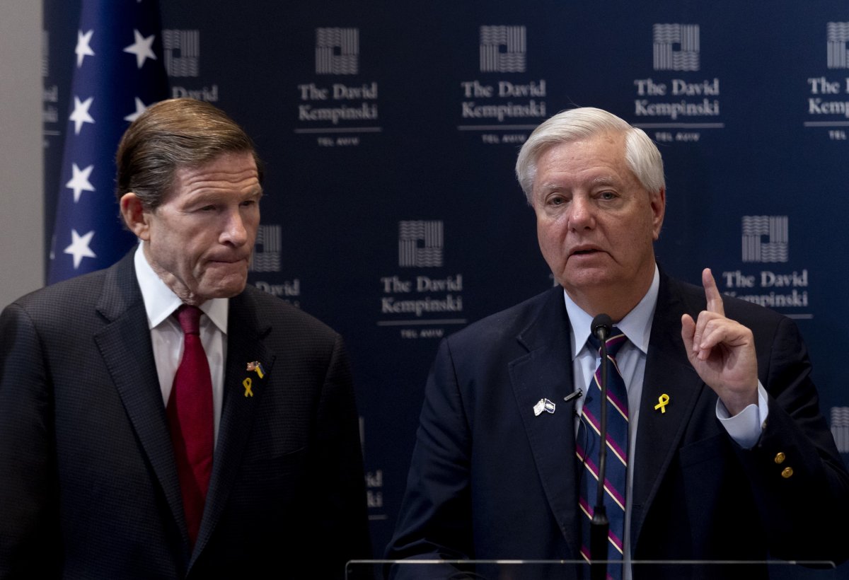 Lindsey Graham (R-SC) and Sen. Richard Blumenthal