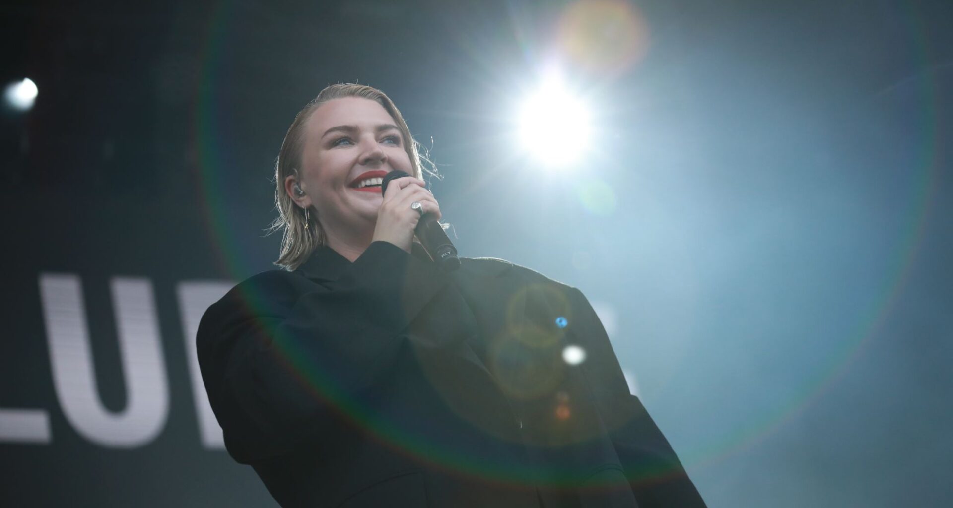 Self Esteem adds more dates to 2025 UK and Ireland tour as support acts revealed
