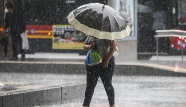 La Aemet avisa de la vuelta de las lluvias a España para el puente de mayo: las zonas afectadas