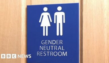 Judge orders Scottish schools to provide single-sex toilets